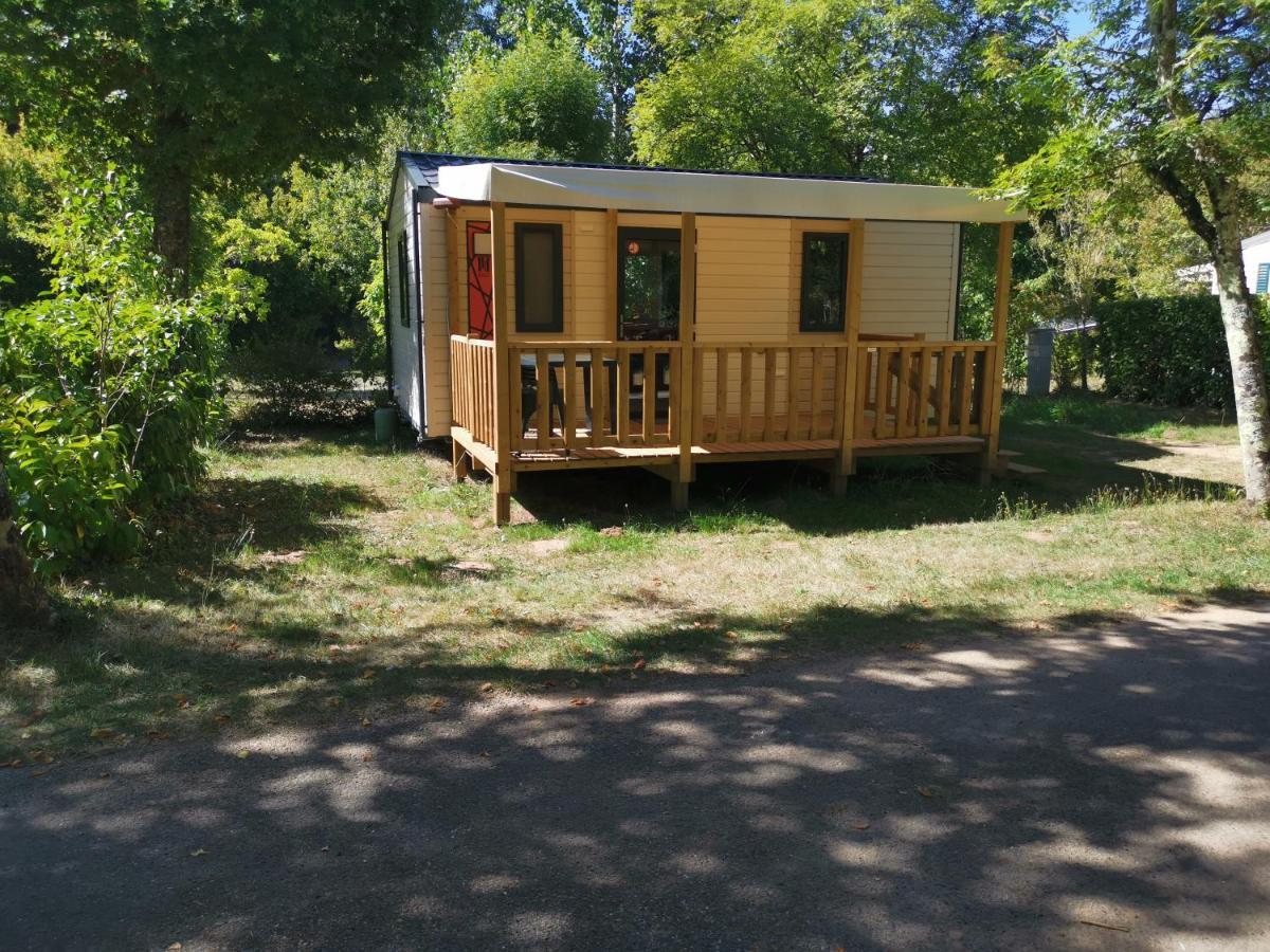 Camping Paradis Le Rocher De La Granelle 勒布奎 外观 照片