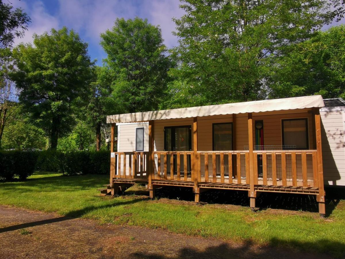 Camping Paradis Le Rocher De La Granelle 勒布奎 外观 照片