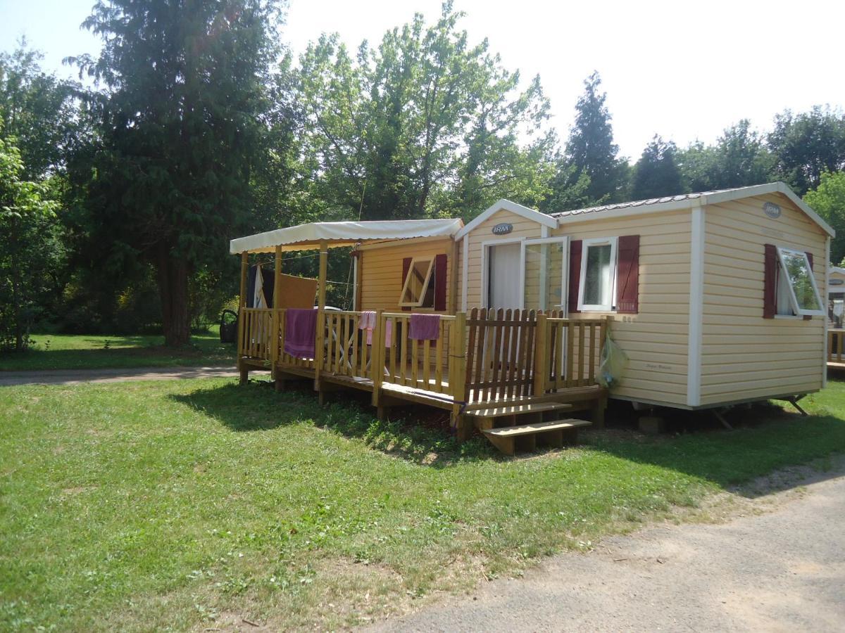 Camping Paradis Le Rocher De La Granelle 勒布奎 外观 照片