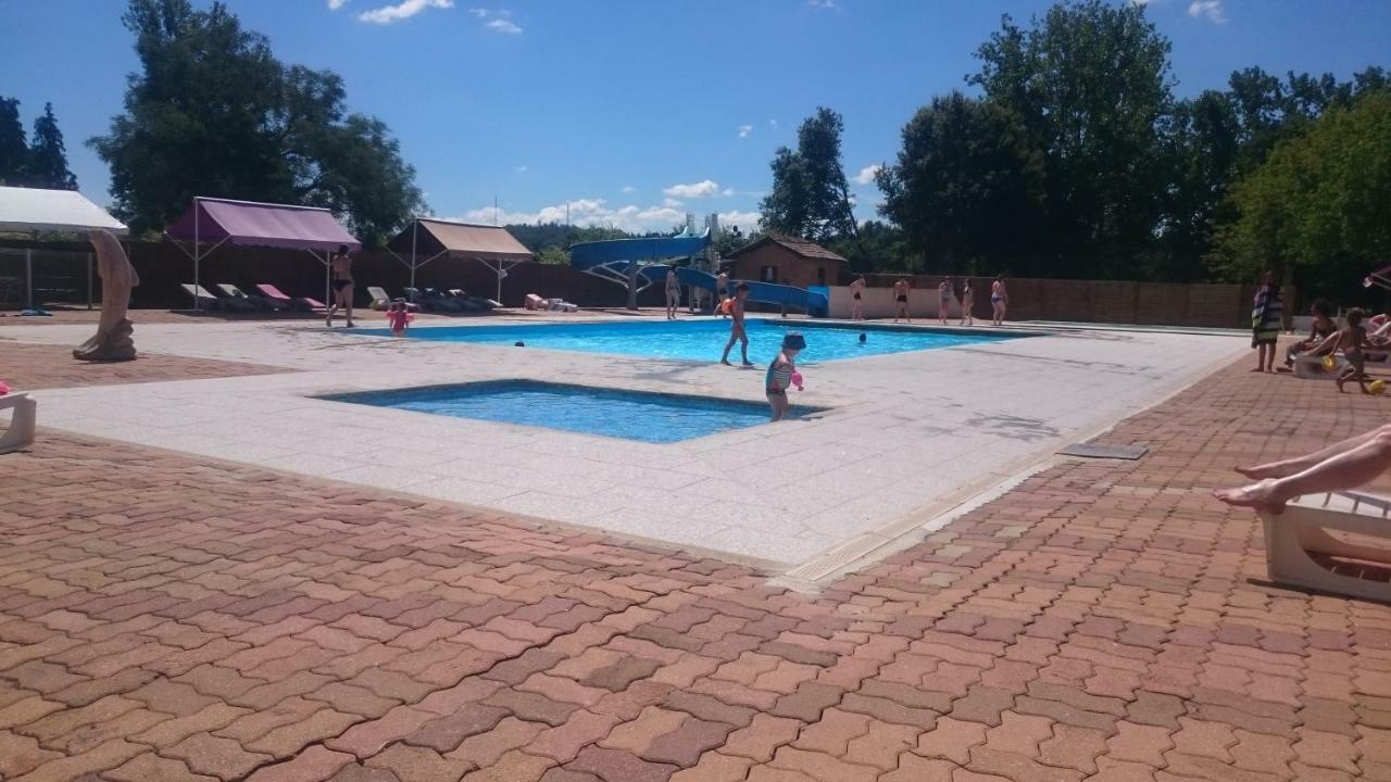 Camping Paradis Le Rocher De La Granelle 勒布奎 外观 照片