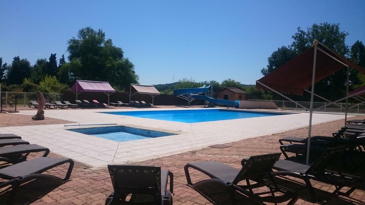 Camping Paradis Le Rocher De La Granelle 勒布奎 外观 照片